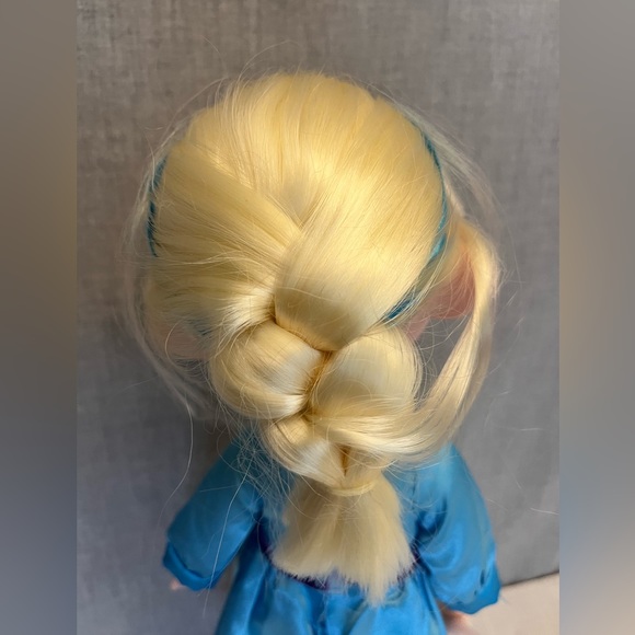 Disney Store Animators' Collection Elsa Doll  Frozen 16'' - Picture 8 of 8